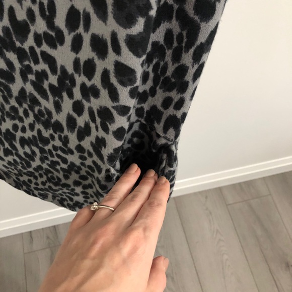 Jules + James Knit Sweater Dress w Pockets - Picture 6 of 11